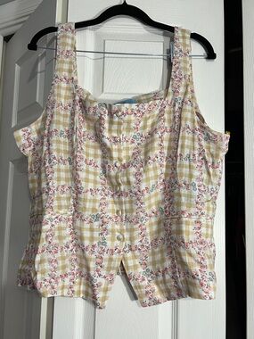 CeCe Cream and Yellow Floral Plaid Tank Top